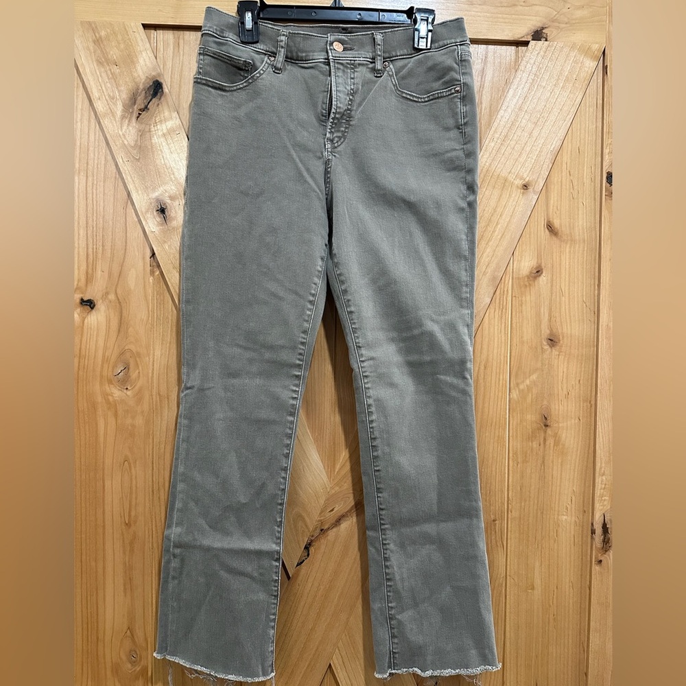 Express Skyscraper mid-rise gray jeans Sz 10L Frayed ends